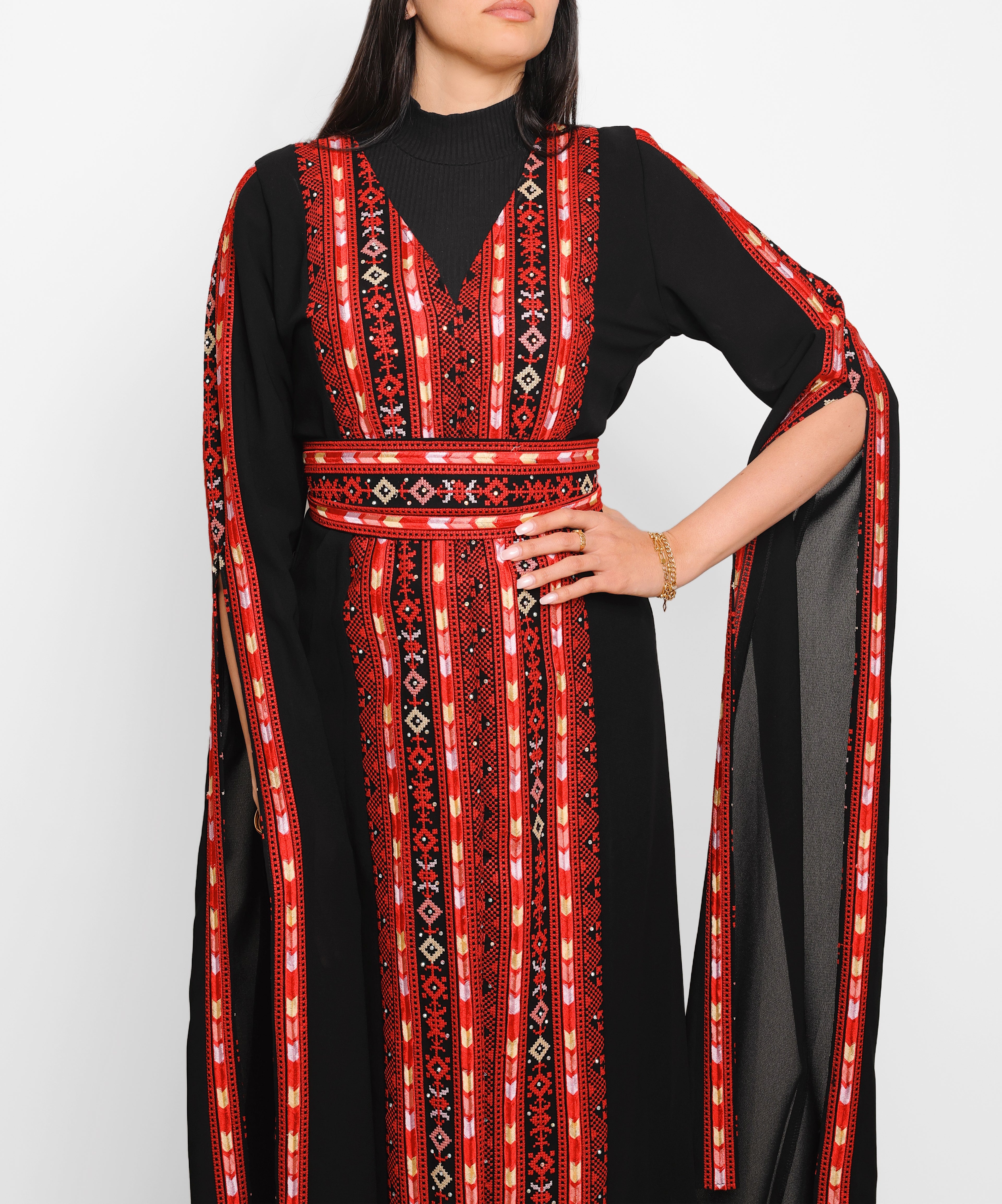 Palestinian Embroidered Traditional Dress "Thobe"